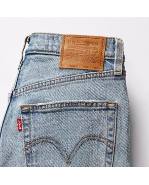 LEVI'S® Ribcage Straight...